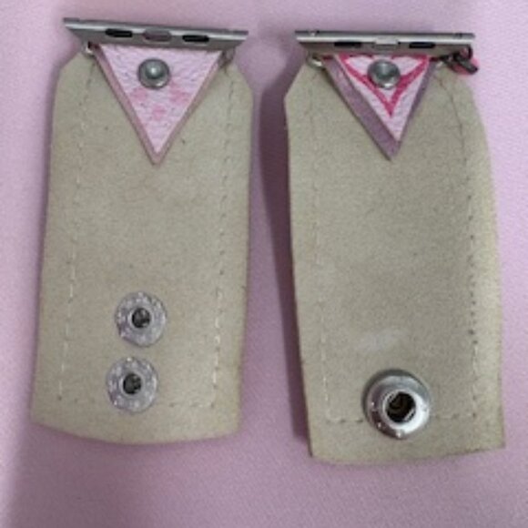 Louis Vuitton Pink and White Women\'s Watch